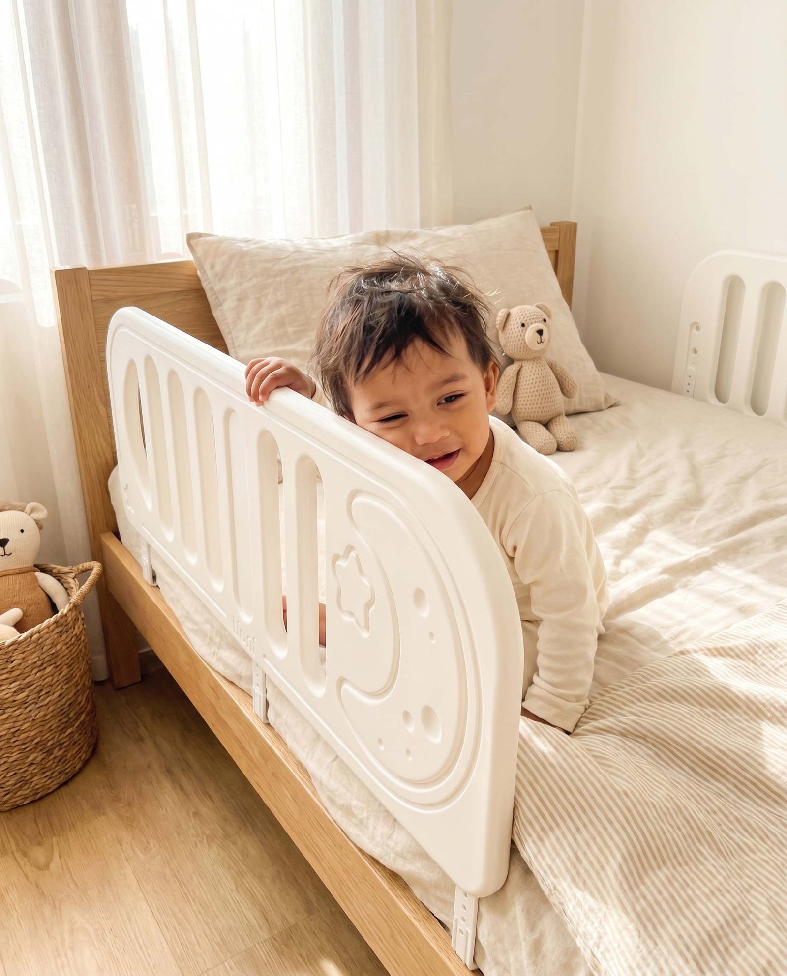 Starmoon Bed Guardrail - Image 2